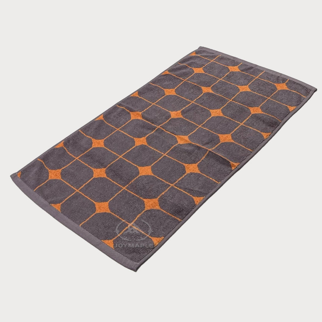 Wholesale Solid Circle Jacquard Design Bath Towels