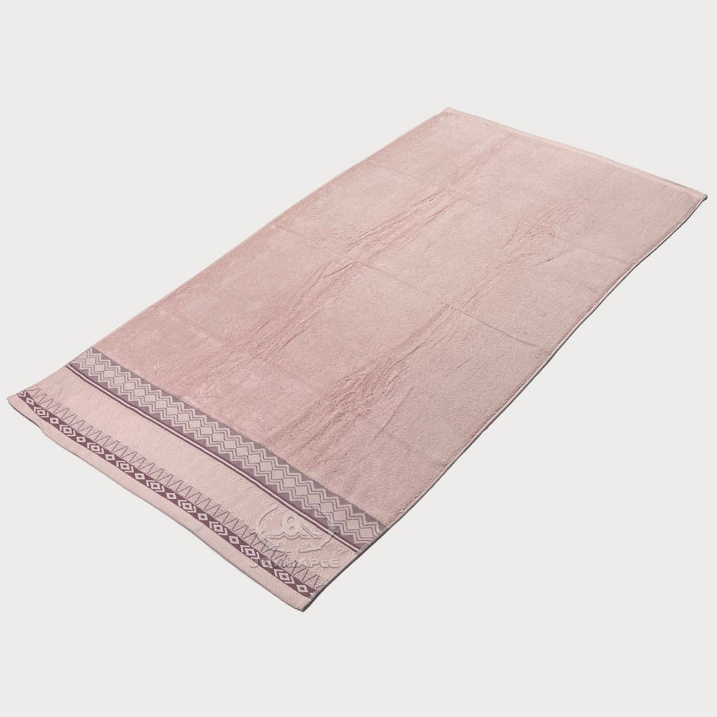 Wholesale Solid Bath Towels with Border Single Sides
